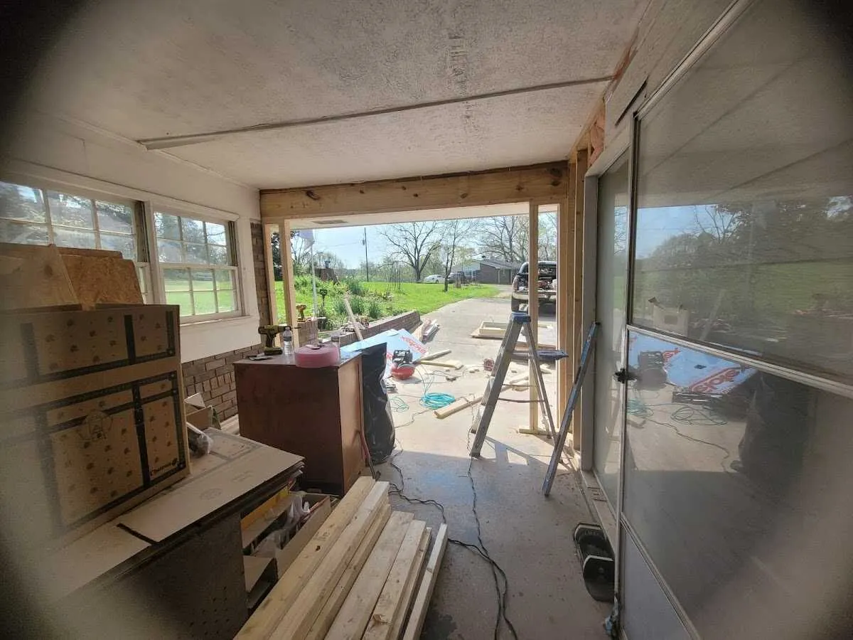 Air movers and dehumidifier for Water Mitigation Services in Peoria